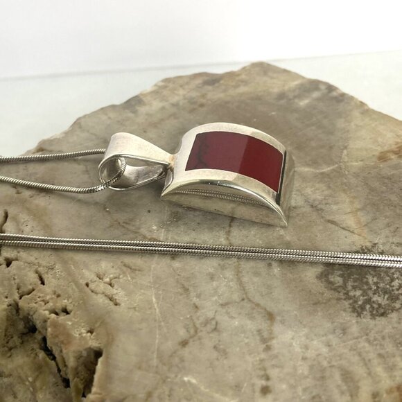 Solid Sterling Silver 925 Curved Sim Red Jasper Pendant Necklace 20" Snake Chain - Picture 6 of 16